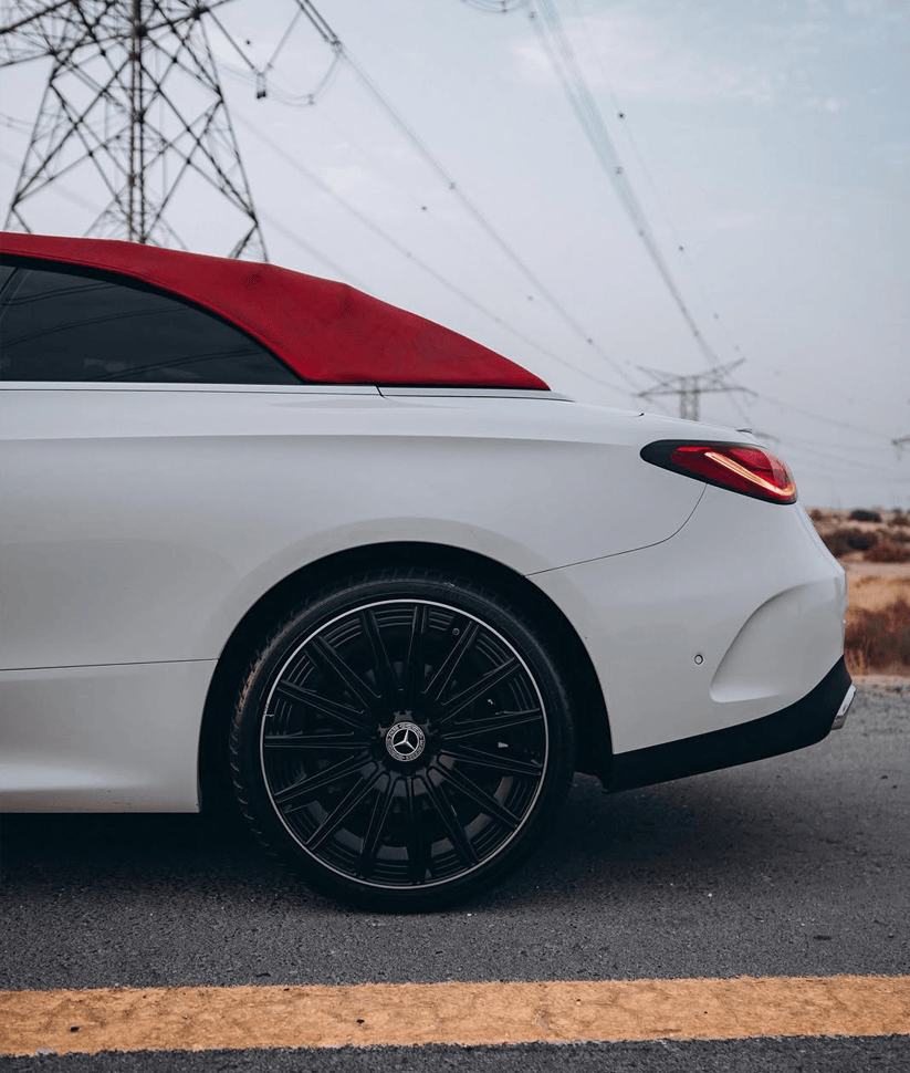 Why Choose Soly luxury car rental