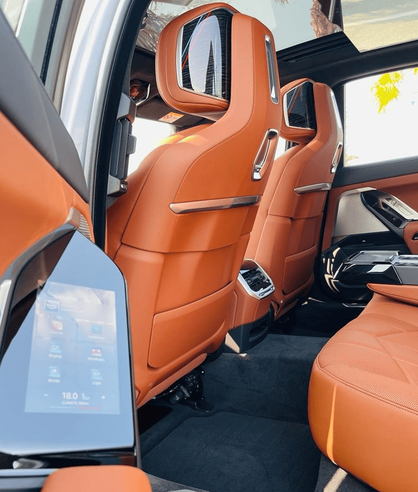 BMW 735i 2024 thumbnail 13