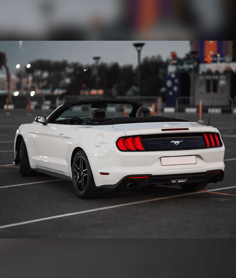Ford Mustang convertible thumbnail 8