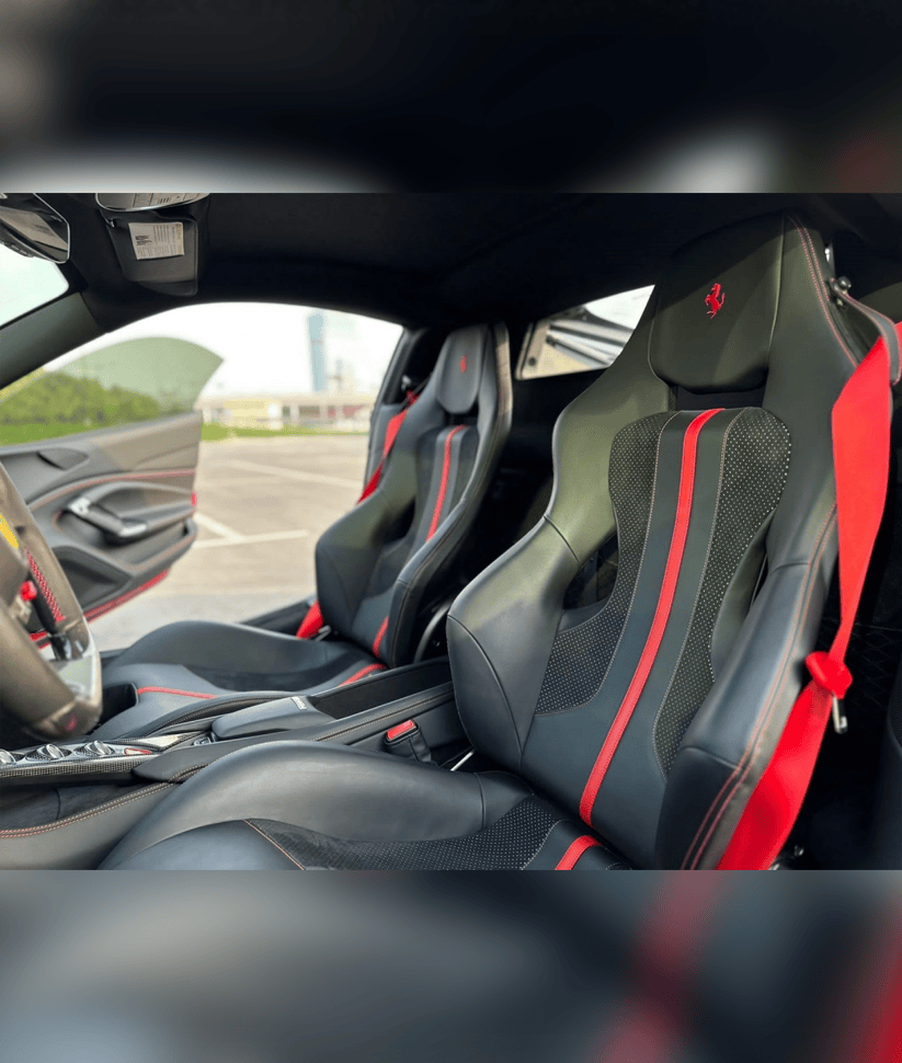 Ferrari F8 Tributo 2021 thumbnail 3