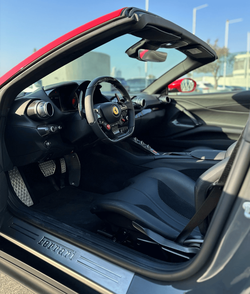 Ferrari 812 GTS thumbnail 4