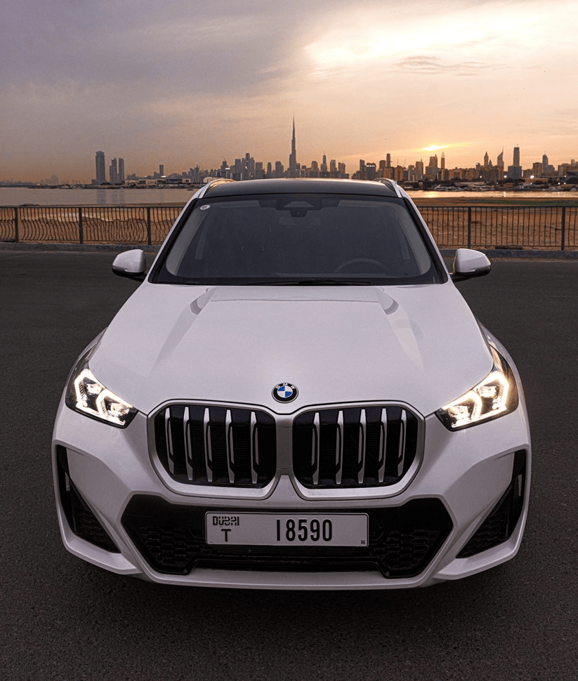 BMW X1 White thumbnail 2