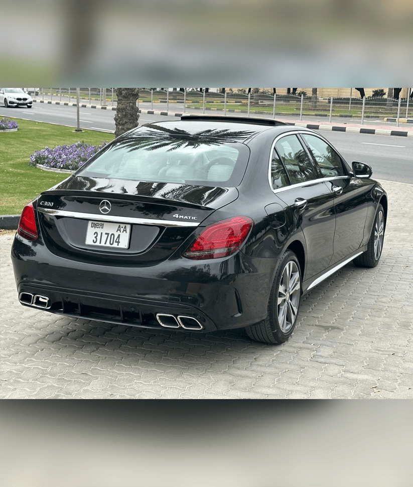 Mercedes Benz C300 2021 thumbnail 4