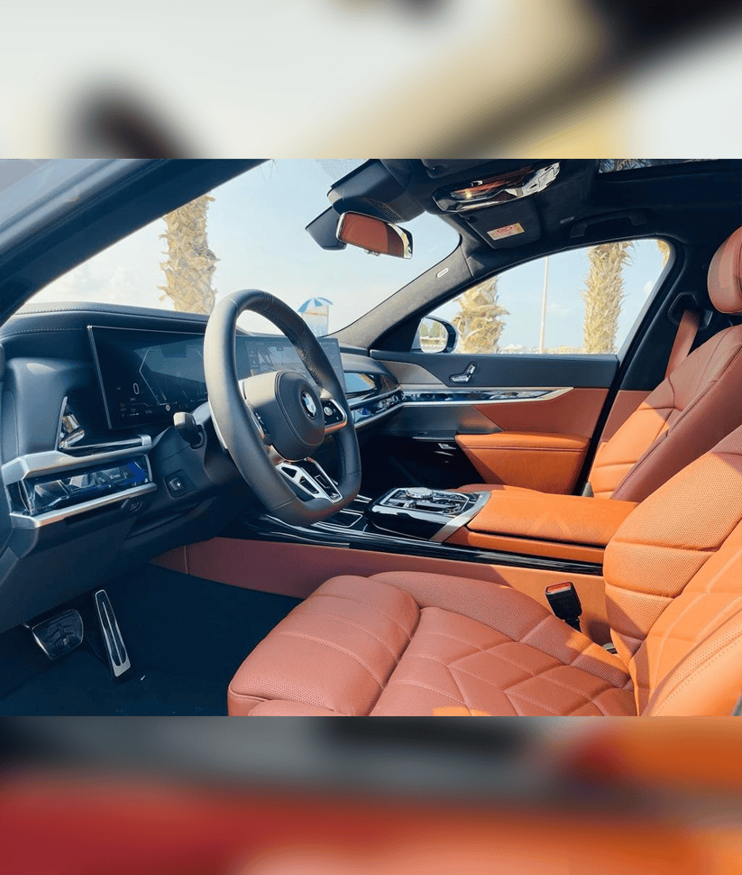 BMW 735i 2024 thumbnail 7